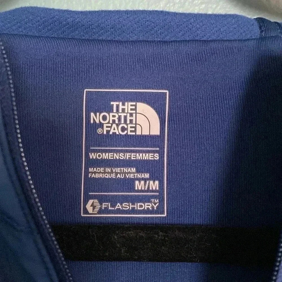 The North Face women’s blue flash dry hooded vest size medium like new - Picture 4 of 9
